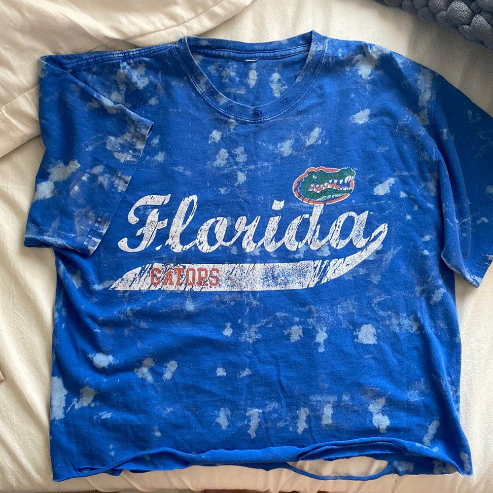 Florida Gators distressed tee